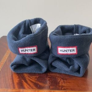 Hunter Navy Blue Tall Boot Socks. Fits size 8-10 Large